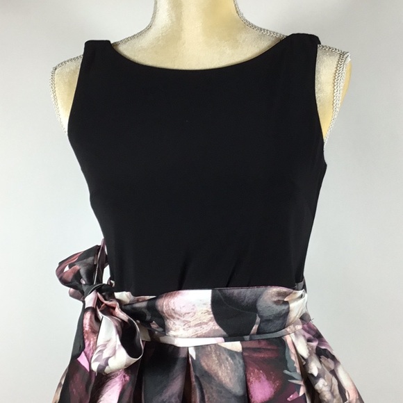 HI LOW A LINE DRESS - Picture 2 of 8